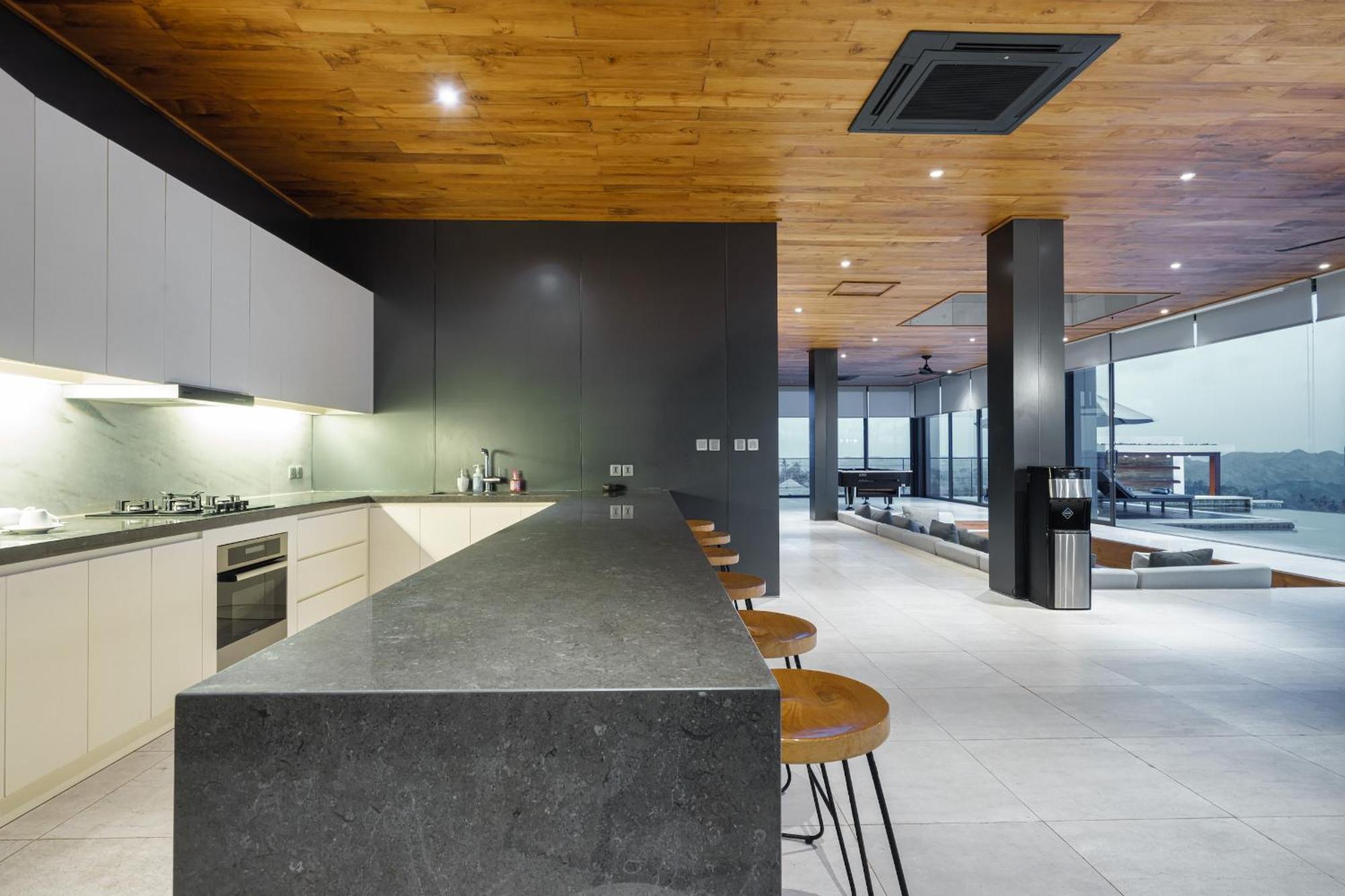 Selong Selo And Residences Villa